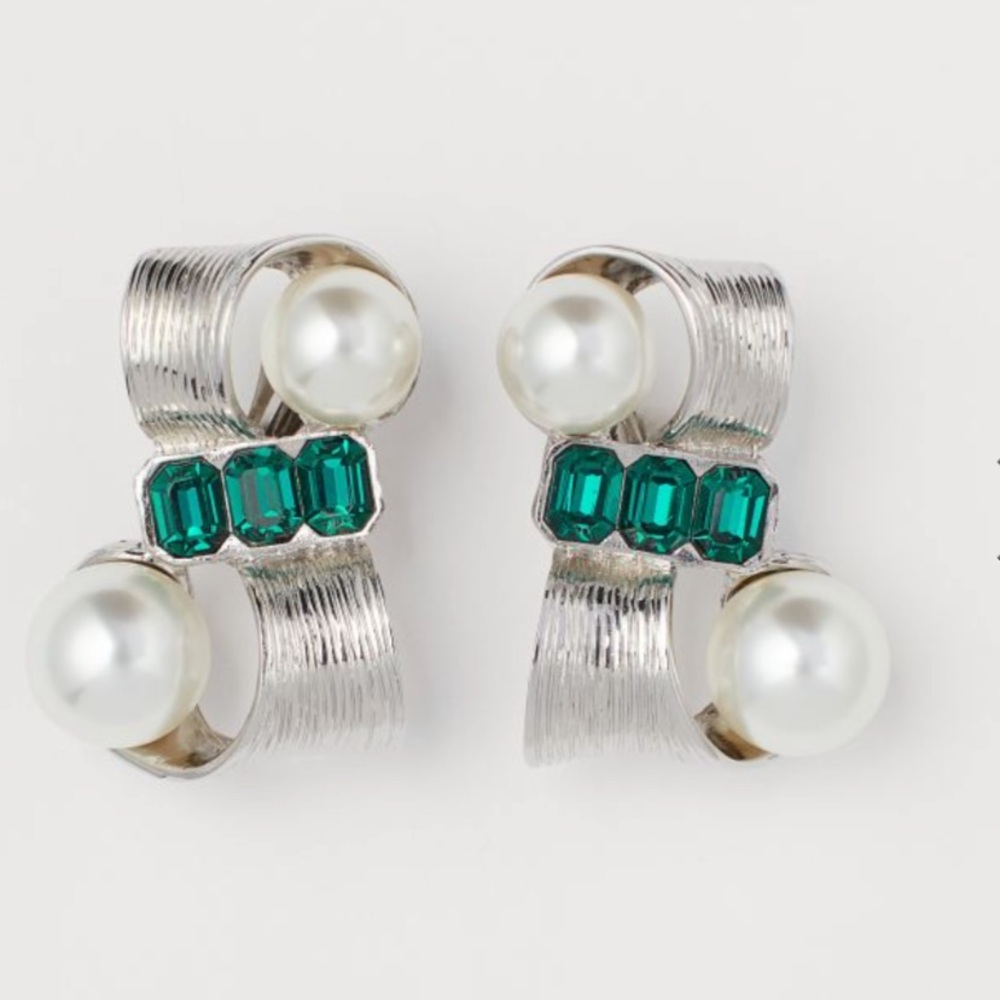 TOGA Archives x HM  sold out earrings